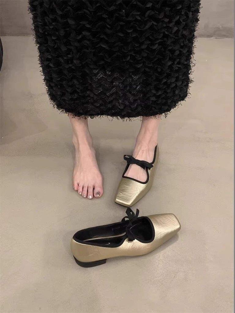 Retro French single shoes women's 2025 spring new shallow mouth flat bottom square head ballet shoes with Mary Jane shoes