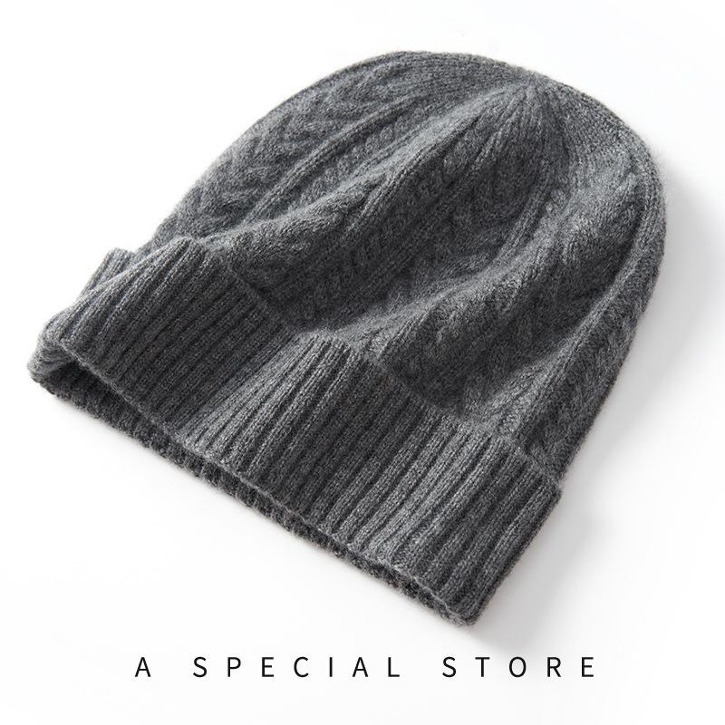 Cashmere Autumn and Winter New Women's High End Solid Color Wheat Cable Outdoor Fashion Cuffed Casual Knitted Hat