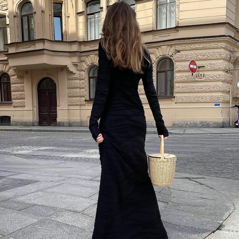 Women's Temperament Slim Round Neck Long Sleeve Dress