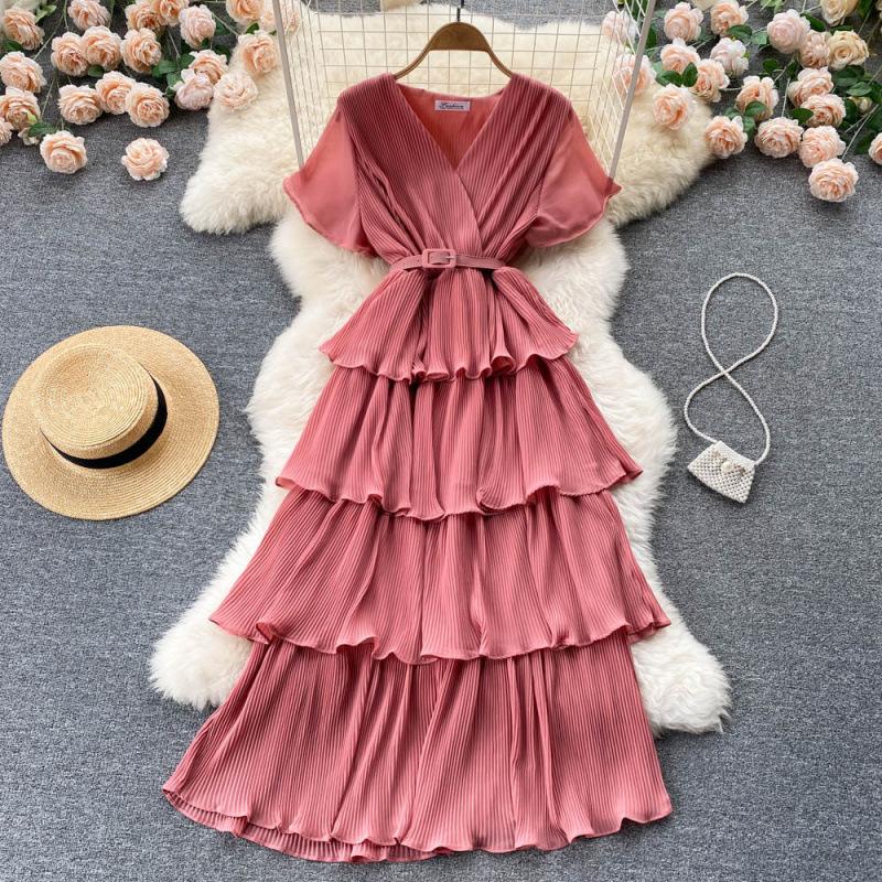 French niche design sense elegant temperament V-neck cake dress women's lace-up waist seaside vacation chiffon skirt