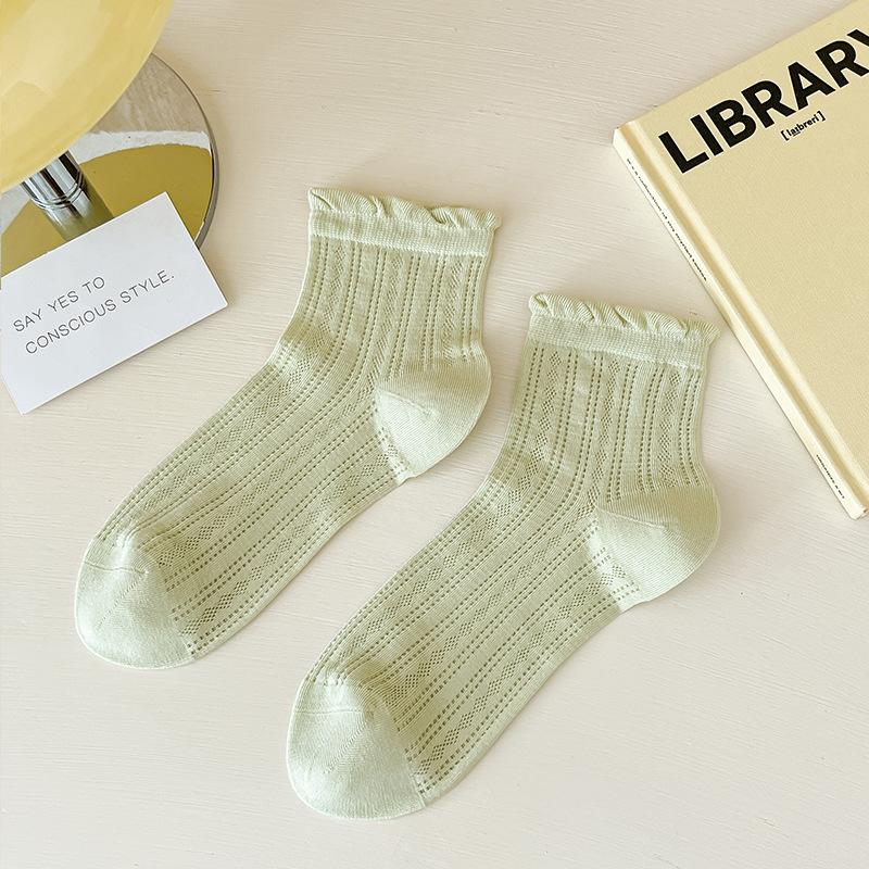 Women's Summer Thin Mesh Thin Breathable Lace Mid Tube Socks