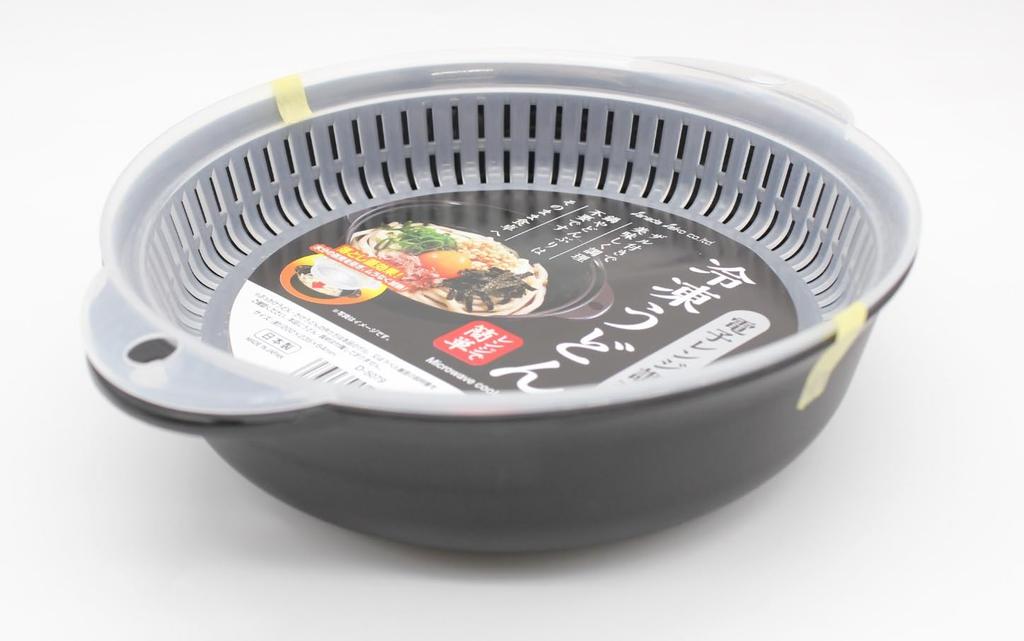 of Includes no need for a hot pot Microwave cooker for easy cooking of frozen udon Serve directly to the [Set 2] strainer, bowl. delicious, noodles.