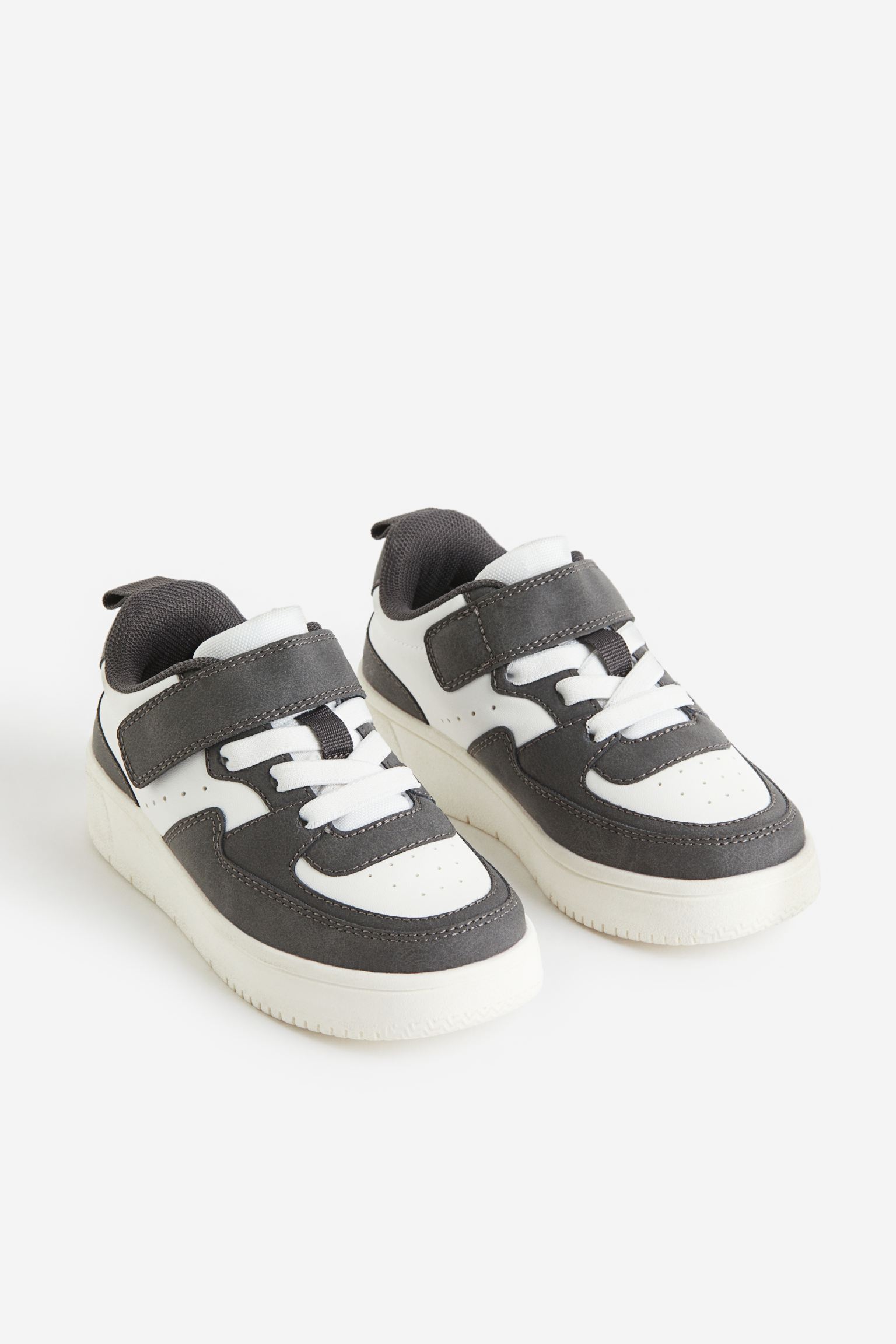 

Trainers