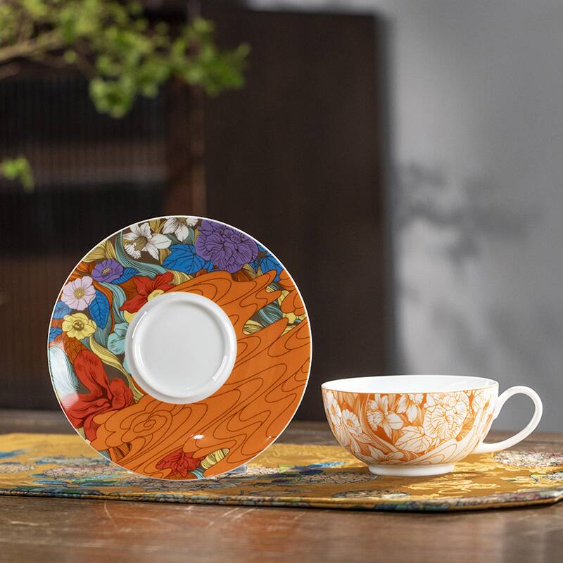 Jingdezhen high-end coffee cup and saucer, exquisite floral pattern, translucent white porcelain coffee cup, home use afternoon