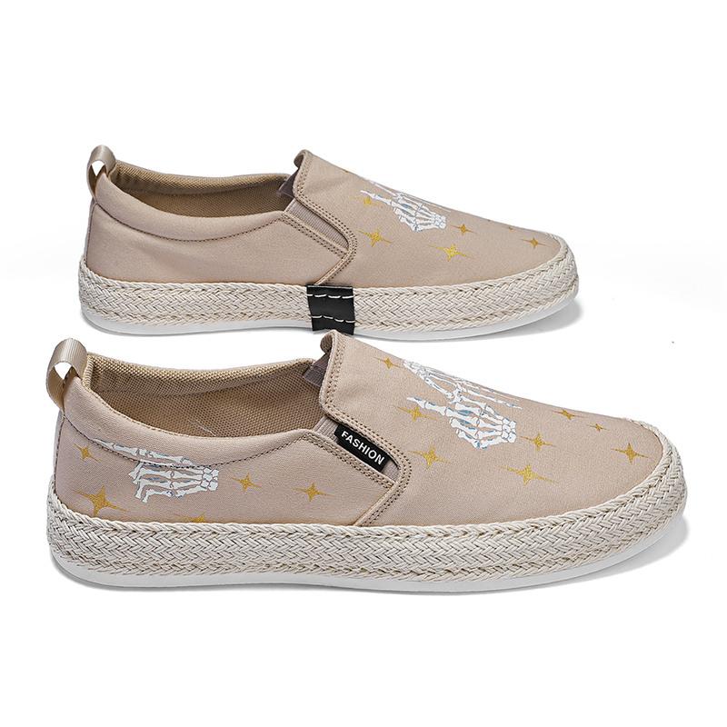 2022 Fashion Black Printed Summer Slip-On Men'S Canvas Shoes Breathable Platform Flat Shoes For Men Comfort Men'S Loafers Casual