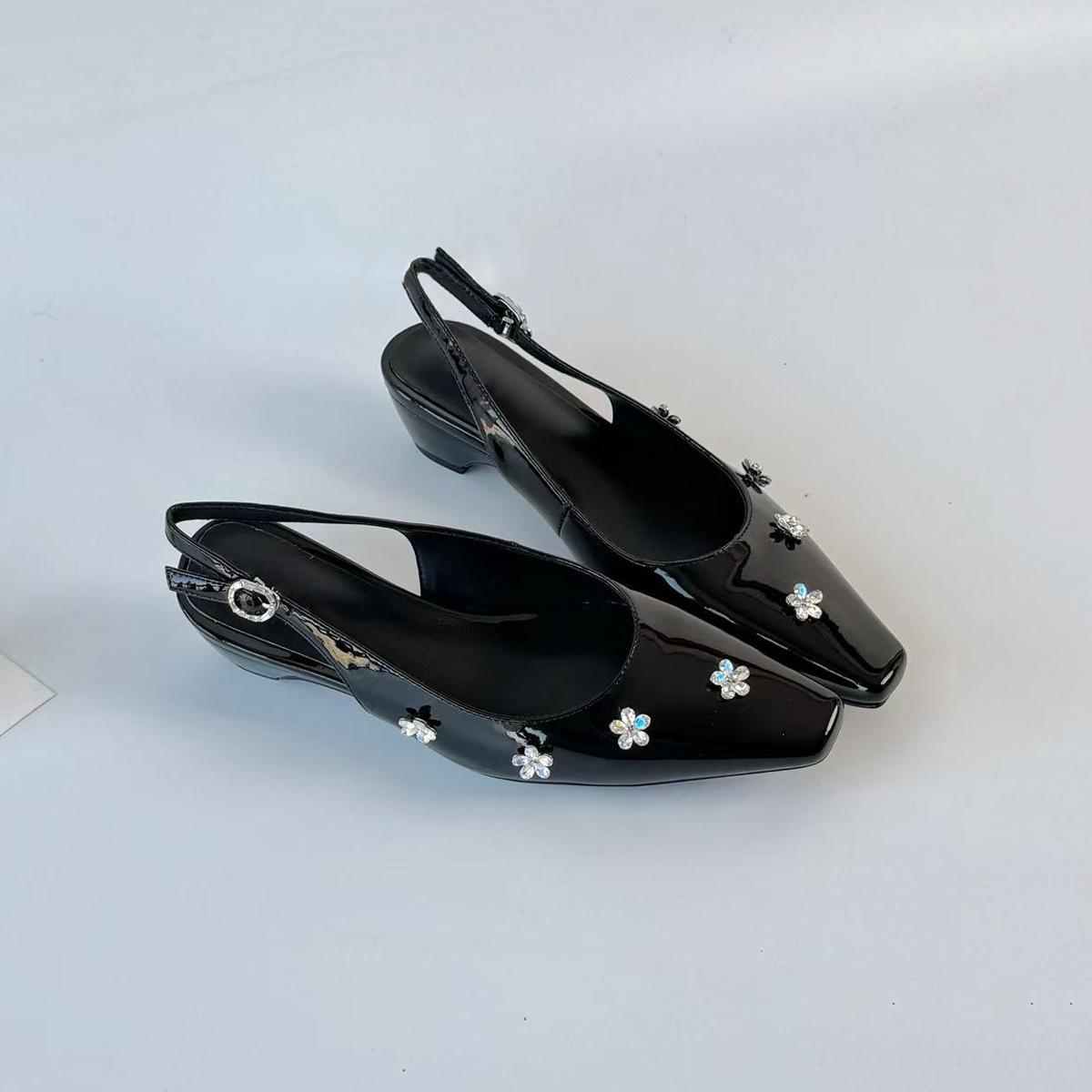 

Версия из овчины~ высококлассные ретро сандалии с закрытой пяткой, женские летние новые на толстом каблуке, с французским ремешком сзади, темпераментные туфли-лодочки 35