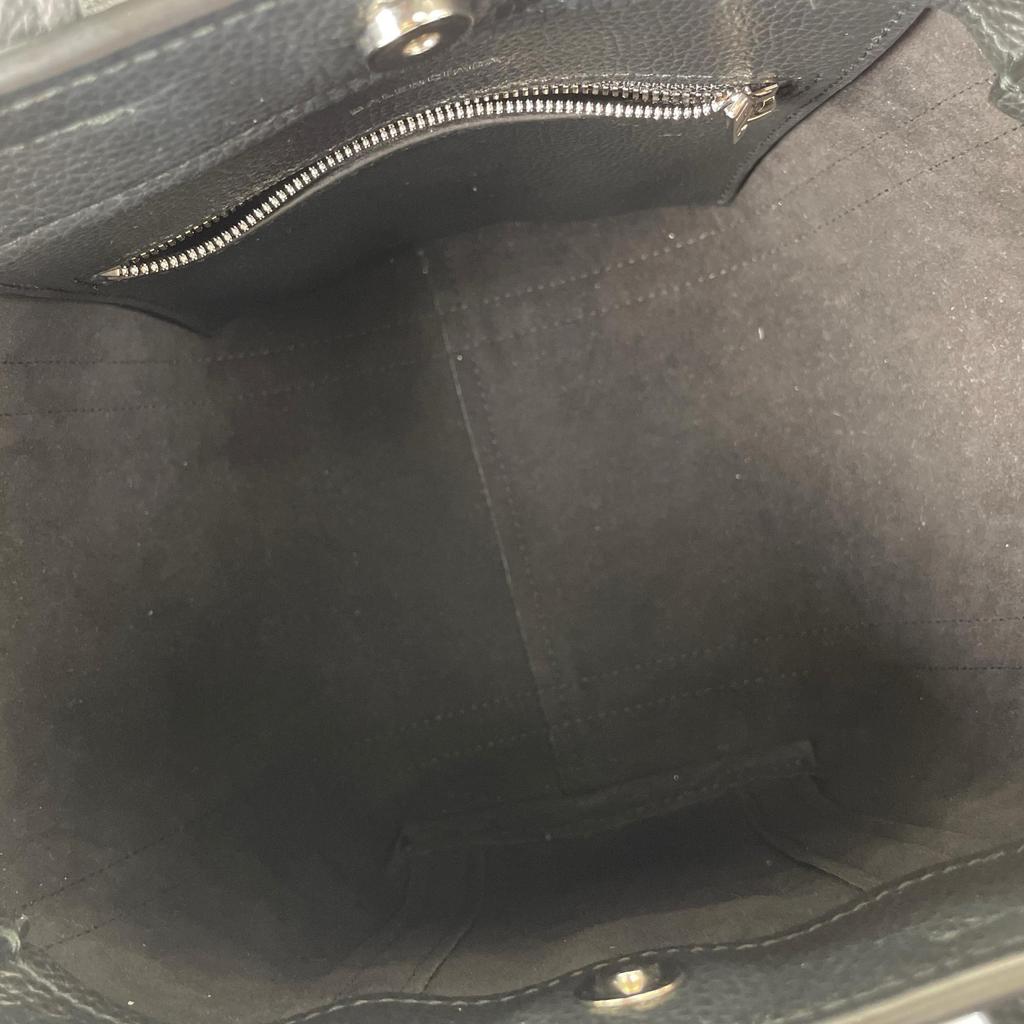 BALENCIAGA / Black / Shoulder Bag / Everyday 2 / Model Number 672793