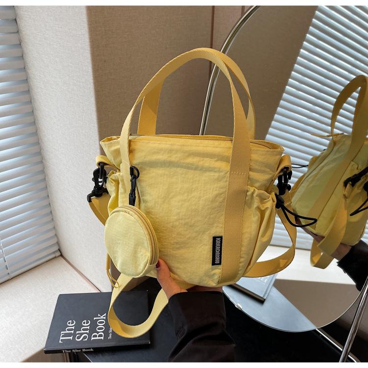 

Холщовая сумка женская летняя новая модная универсальная нишевая сумка-мессенджер портативная сумка-ведро жёлтый