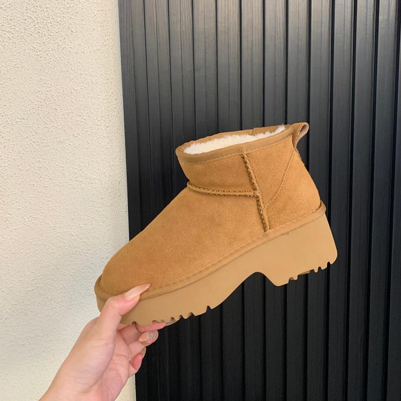 Cowhide version thick-soled heightening mermaid snow boots women's new winter Internet celebrity explosion thickened plush warm fluffy cotton shoes