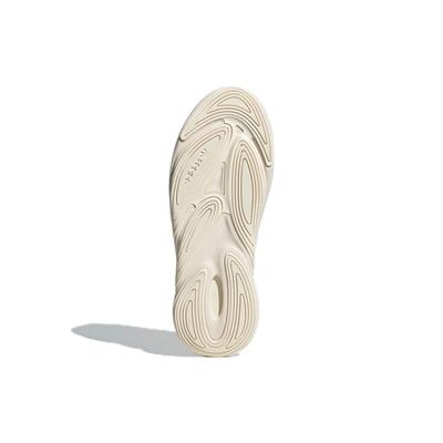 Ozelia 'Triple White' GX3255