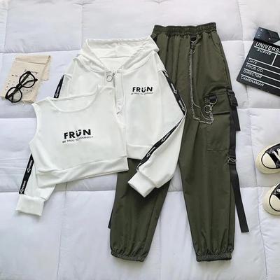 3-teiliges Cargohosen-Set für Damen, lockere Sport-Strickjacke mit Kapuze + Weste + Hose, dreiteiliges Set mit Kettenbuchstaben-Druck