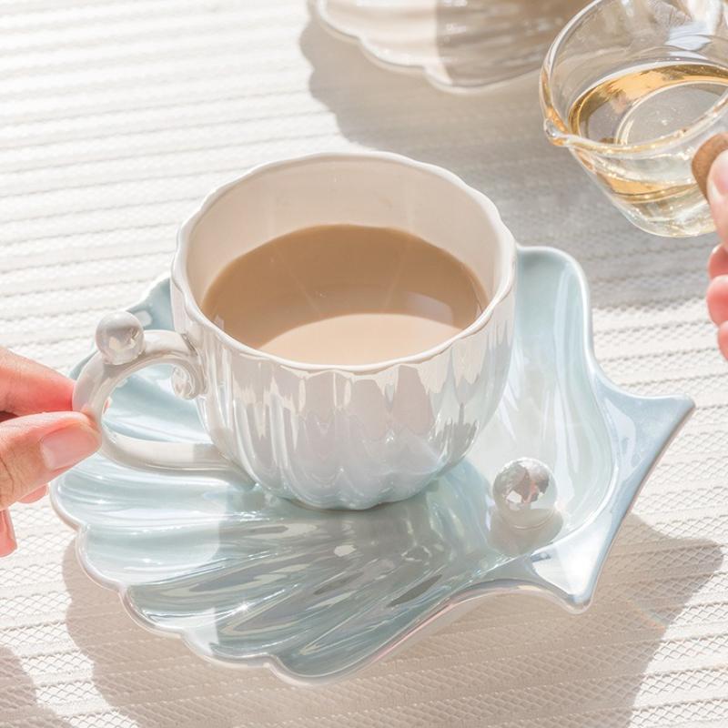 Pearl Shell Design Ceramics Mug with Pillow Tray,Afternoon Coffee Mug Tea Mug Premium and Exquisite Household Mugs and Plate Set