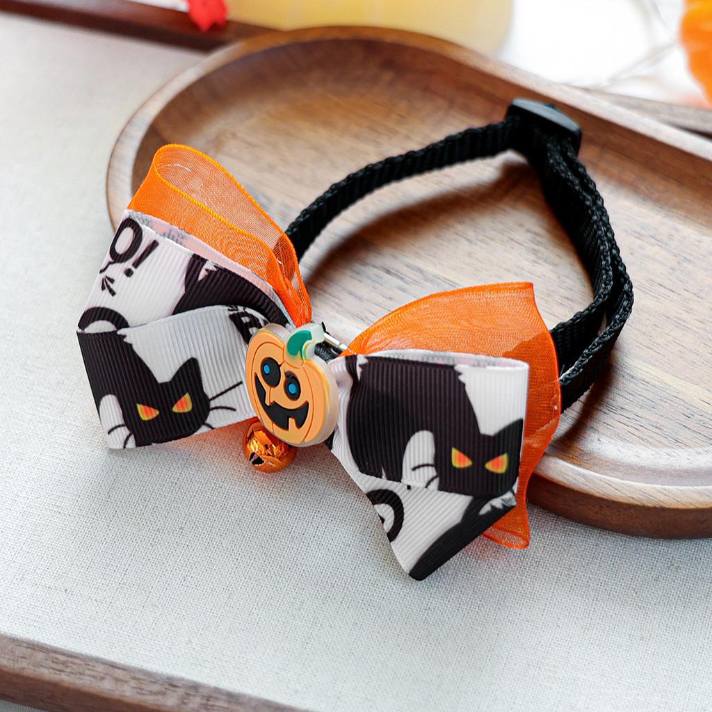 Halloween Dog Collars Accessories Cute Little Dogs Cats Dress Up Supplies Luminous Pumpkin Skull Pet Collars Holiday Decorations
