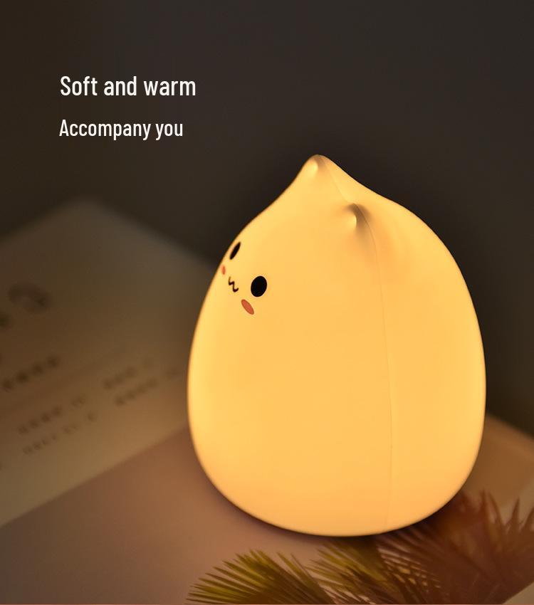Rechargeable Cat-Shaped Silicone Night Light with Remote for Breastfeeding - Colorful, Tap-Control Atmosphere Lamp