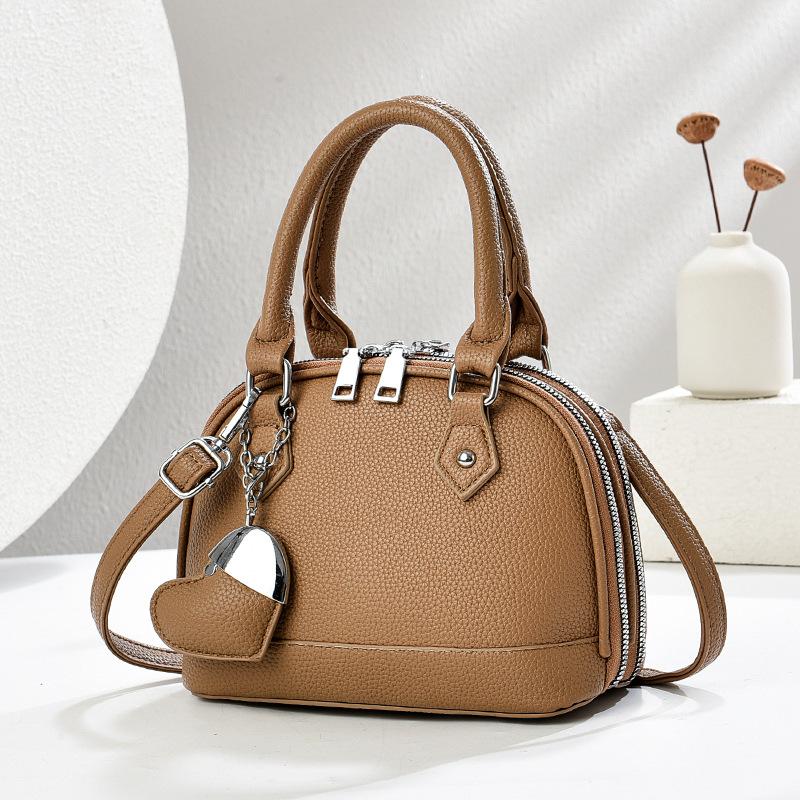 This Year's Popular 2025 New Bags, Messenger Bags, Women's Versatile Fashion Single Shoulder Explosion, Portable Shell Bags, Women's Bags Tide