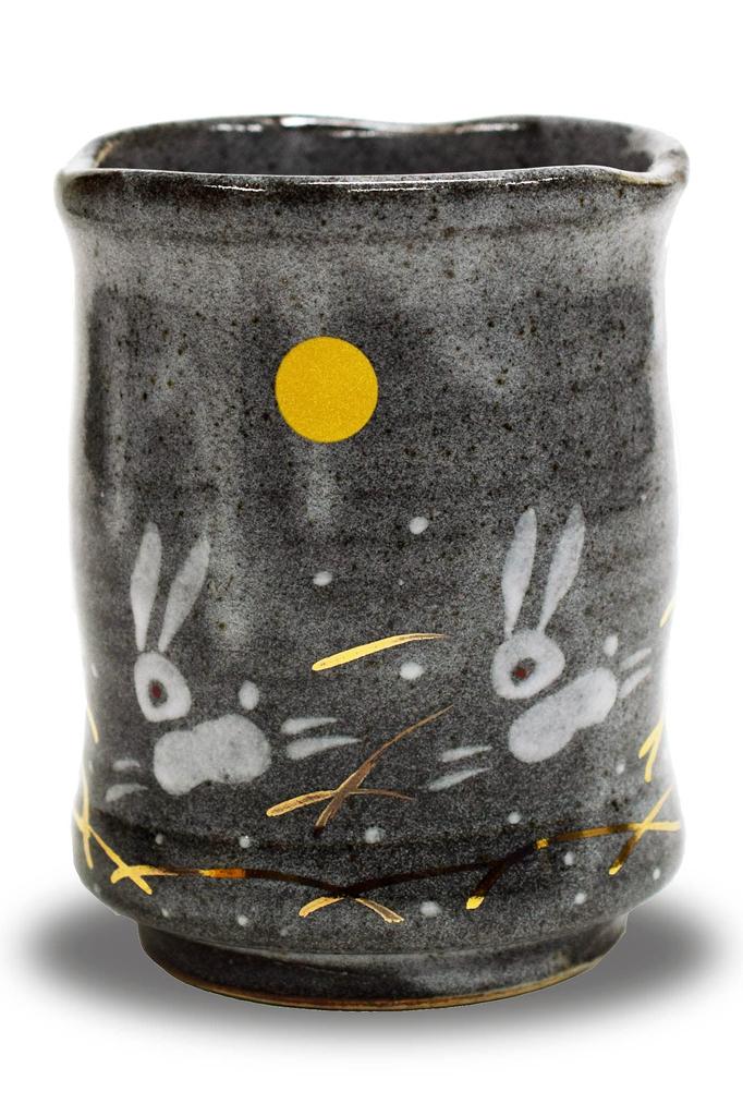 Waza no Kura Stylish Kutani Ware Teacup with a Feathered Rabbit Design, Large, Ceramic, Brand Name, Japanese Tableware, Made in Japan