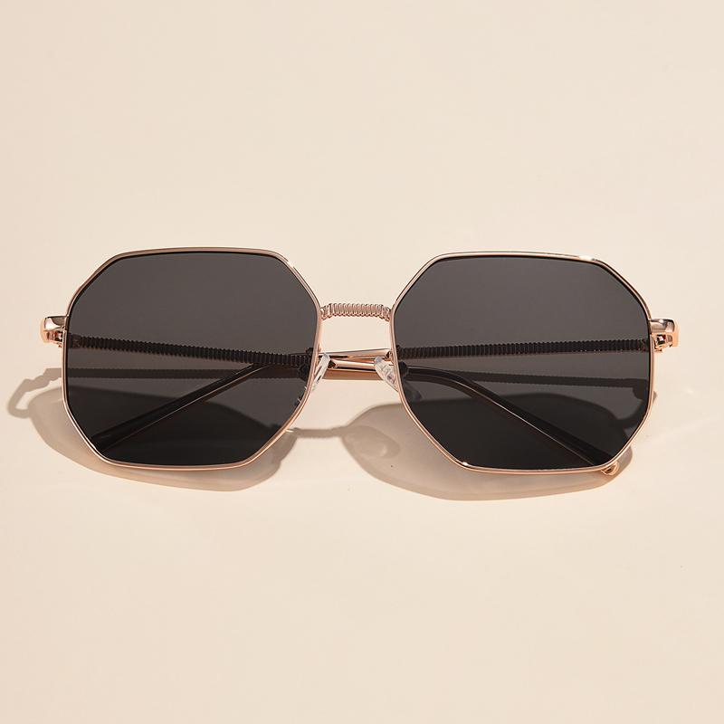 New Fashion Lady Metal Square Sunglasses Women UV400 Luxury Brand Hip Hop Sun Glasses Female Stylish
