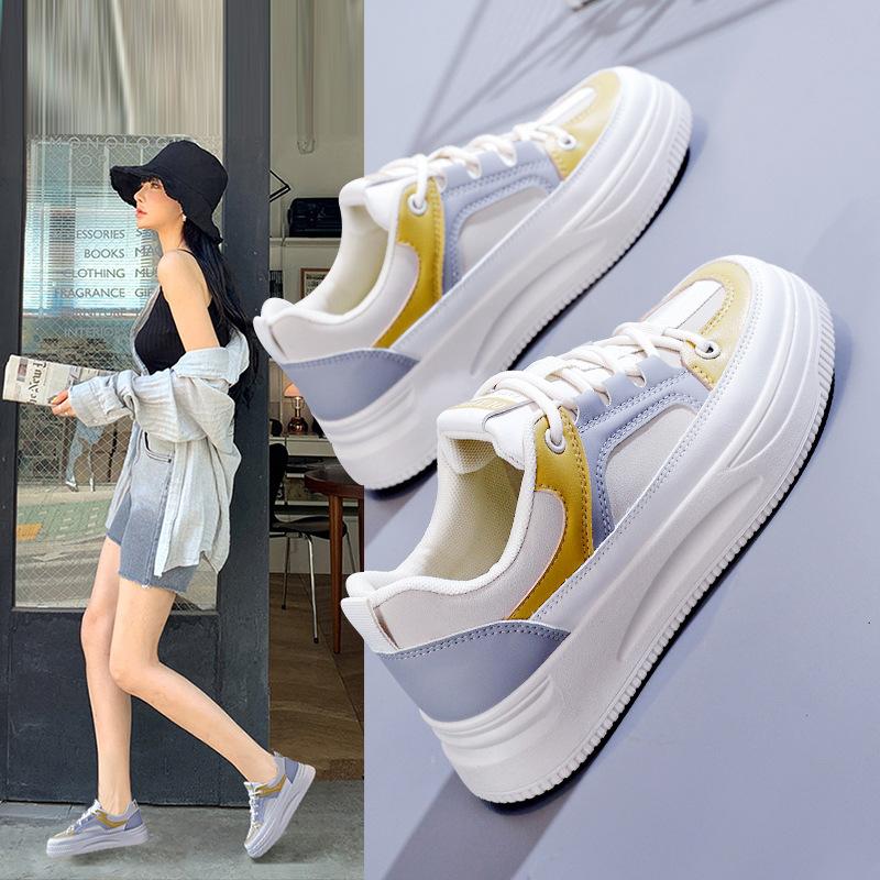 Versión coreana de zapatos blancos pequeños para mujer, zapatillas de deporte de otoño para estudiantes nuevos, de colores combinados, zapatos casuales planos para mujer