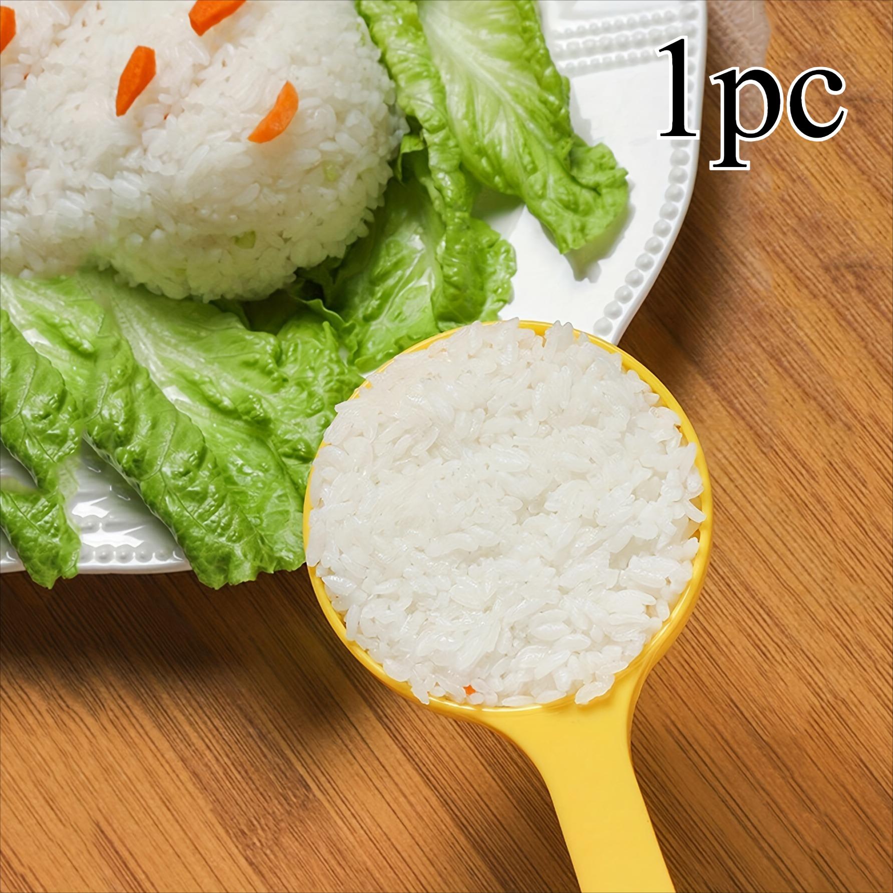 

1/2PC Bright Yellow Semicircular Rice Press! Durable Plastic, Ergonomic Grip for Easy Rice Ball Shaping – Holiday Essential