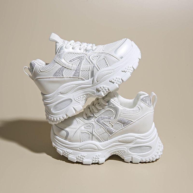 

Dad thick-soled inner height increase single mesh breathable fashion women s shoes 2025 autumn new shit-stepping sports and leisure shoes 35 белый