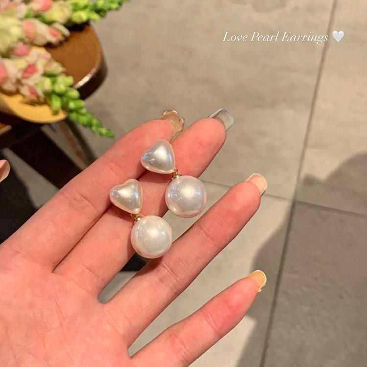 

Винтажные серьги-пусеты в форме сердца с французским жемчугом 2024 года - Роскошный и шикарный дизайн для женщин