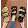 Hausschuhe Damen Sommer Draußen 2025 neu hochwertig mit Rock Plateau Strandsandalen Mode Schwangere Ein-Wort-Sandalen