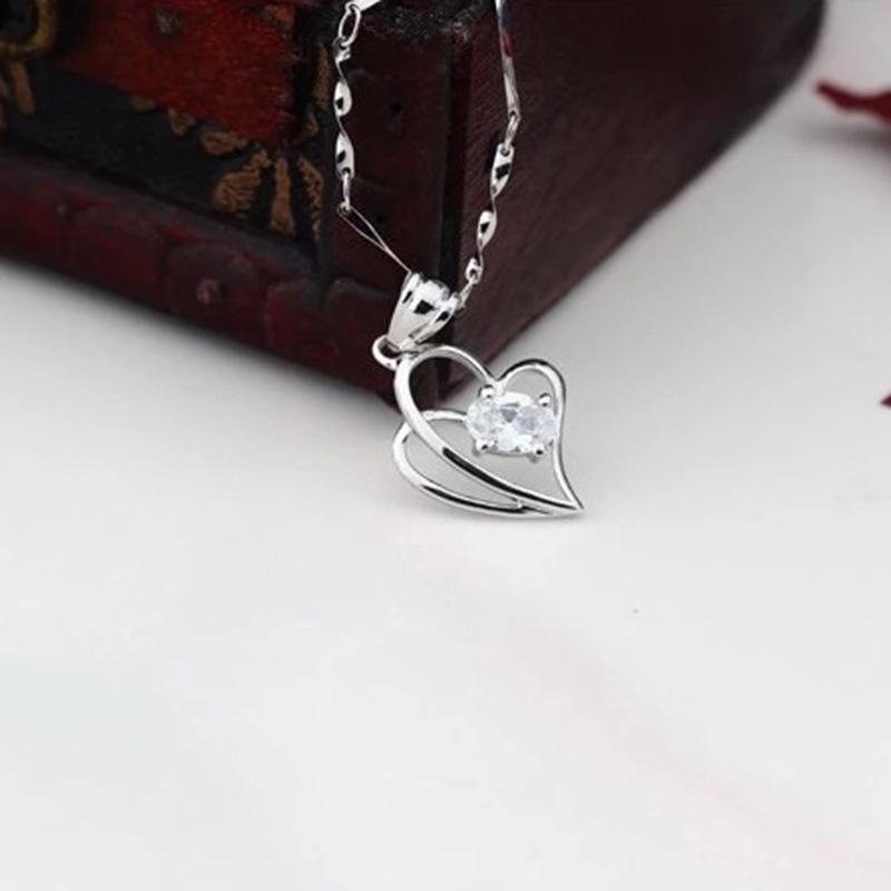 Weihua Korean-Style Heart-Shaped Silver-Plated Women's Necklace Pendant