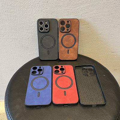 Custodia di Lusso in Pelle Sottile Magnetica per Telefono Per iPhone 16 Pro Max 15 Pro 14 13 12 11 per MagSafe Morbida Antiurto Opaca Cover Posteriore