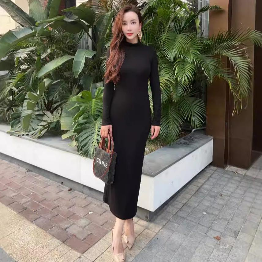 Elegant High-End Autumn Winter Dress: Warm, Semi-High Collar, Slimming Socialite Style