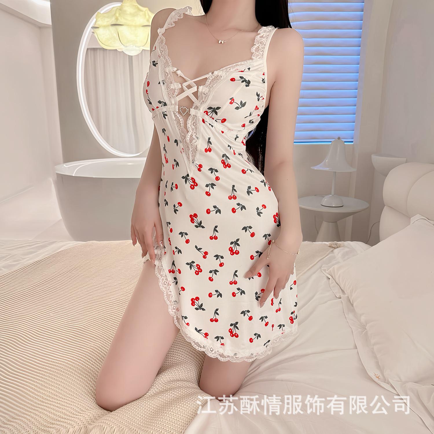 

New pure desire sweet small fresh cherry suspender nightdress summer thin low-cut lace edge sexy nightdress One size fits all (osfa) белый