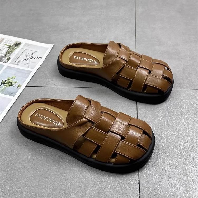 Leather bag head half slippers women's summer wear 2025 new retro woven hollow thick bottom one pedal Lazy Muller