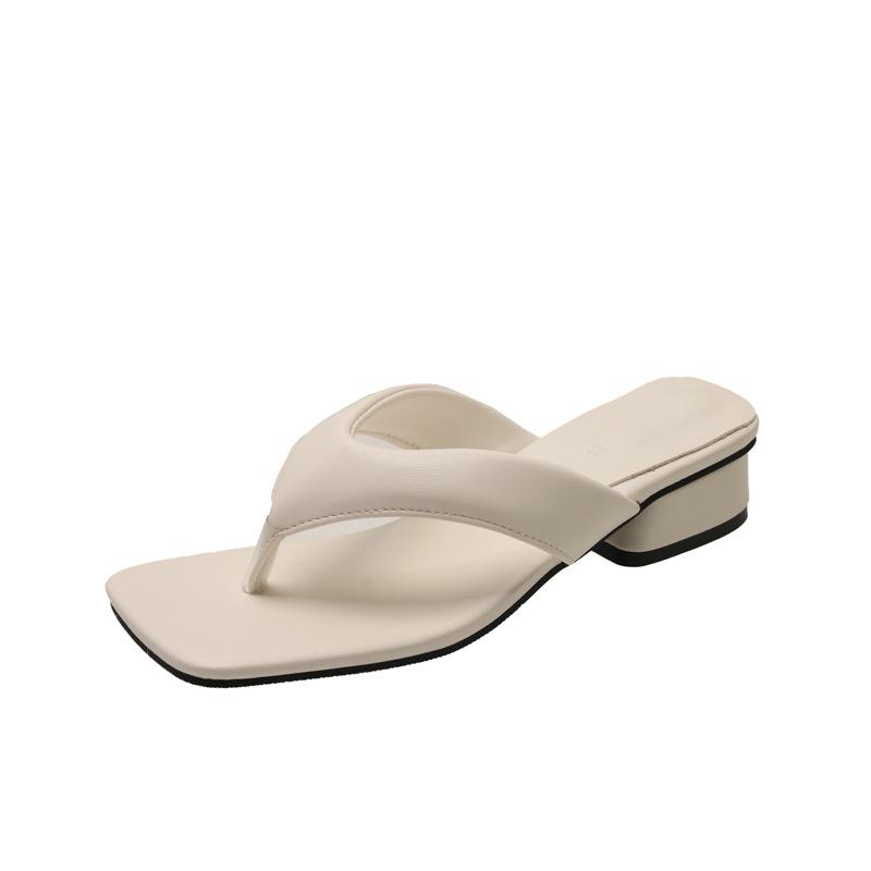 Korean Simple Pinch-on Flip-flops, Women's Summer Wear Flat-soled Cool Slippers with Skirts, Beach Shoes