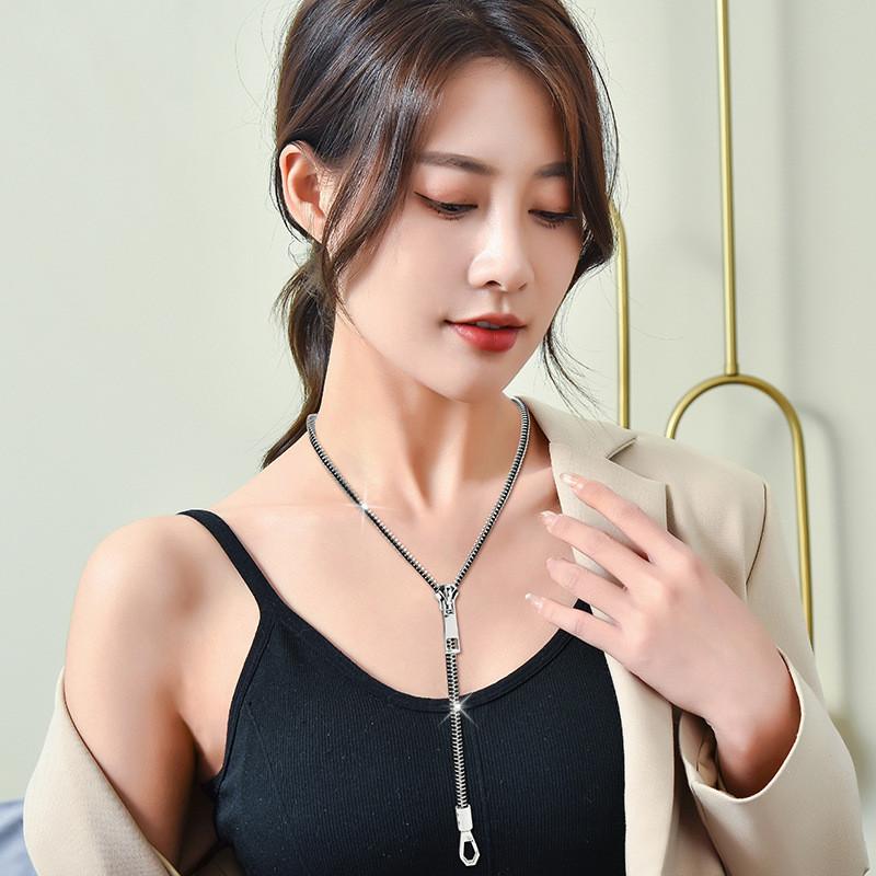 Elegant 18k Gold And Silver Zipper Lockbone Necklace For Couples Trendy And Minimalistic Design