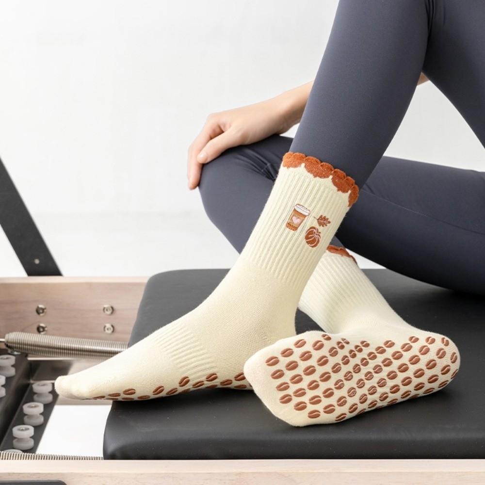 Non-Slip Pilates Socks Breathable Floor Socks Fashion Cuffed Mid Tube Socks for Women