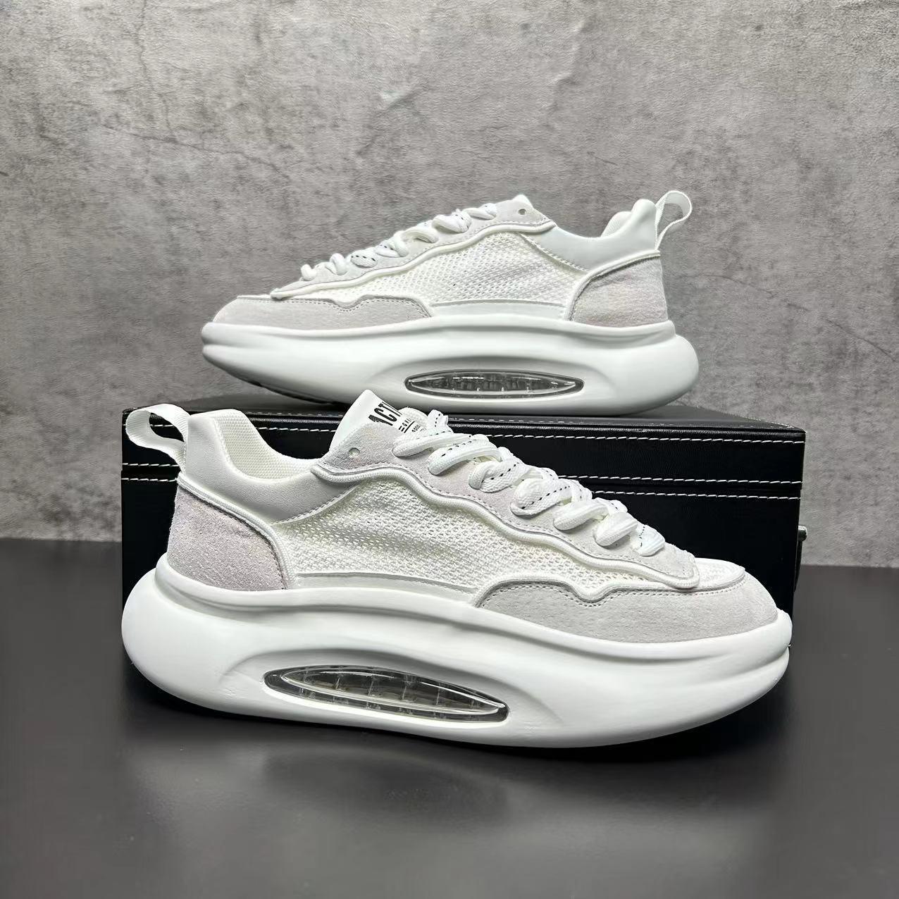 

Летняя новая обувь 2024 года для мужчин. Массивные кроссовки. Летняя повседневная спортивная обувь с тонкой сеткой. Удобные кроссовки, увеличивающие рост. 44 белый