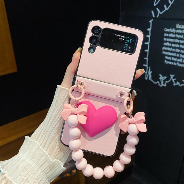 

Портативный браслет с 3d милыми сердечками и бусинами, защита на шарнирах, полная защита для Samsung Galaxy Z Flip 4 3, чехол, ремешок For Galaxy Z Flip 4