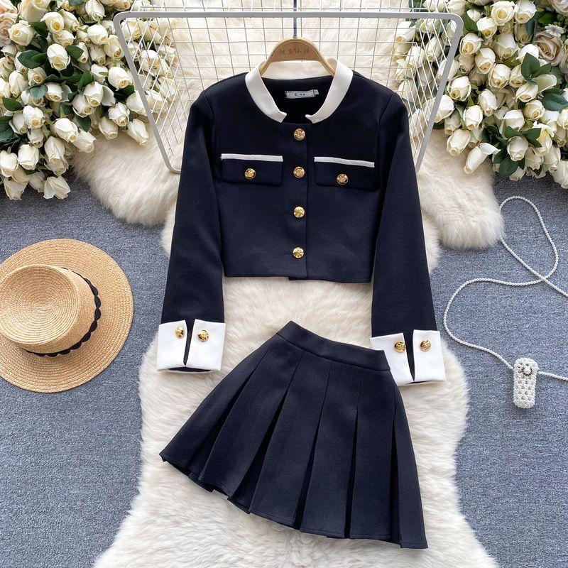 

Classic Style Color Matching Pleated Skirt Cardigan Black M