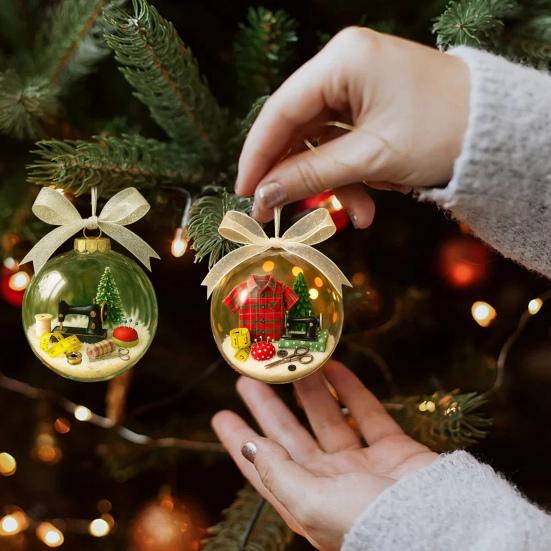 Holiday Sewing Snow Ball Ornaments Retro Sewing Machine Themed Holiday Decor Transparent Ball Hanging Decoration Holiday Keepsakes Gift for Sewers