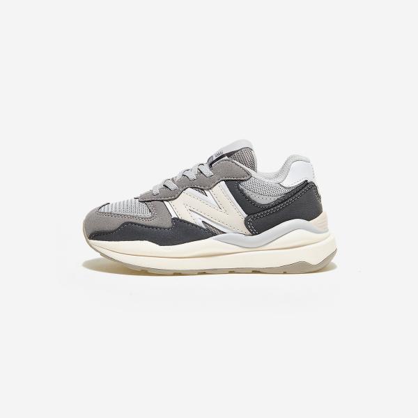 

Детская обувь NewBalance PV5740RT