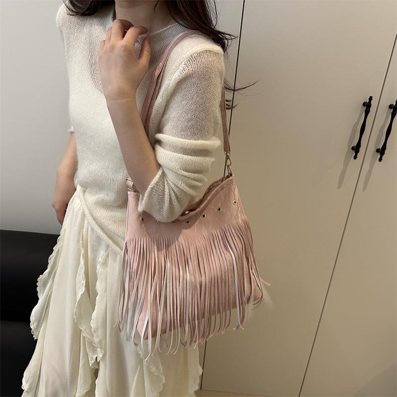 Tassel Bag Fashionable Large Capacity Shoulder Bag Popular New Niche Messenger Bag Women