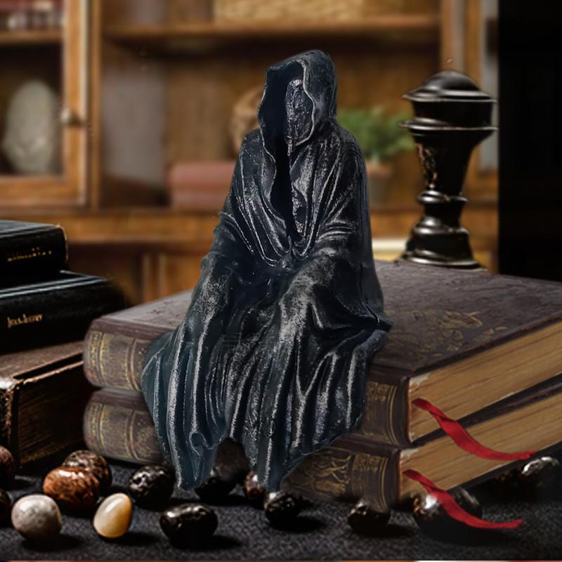 Lord Mysteries Of Black Robed Gothic Tabletop Decoration Artware Pvc Toy Gift