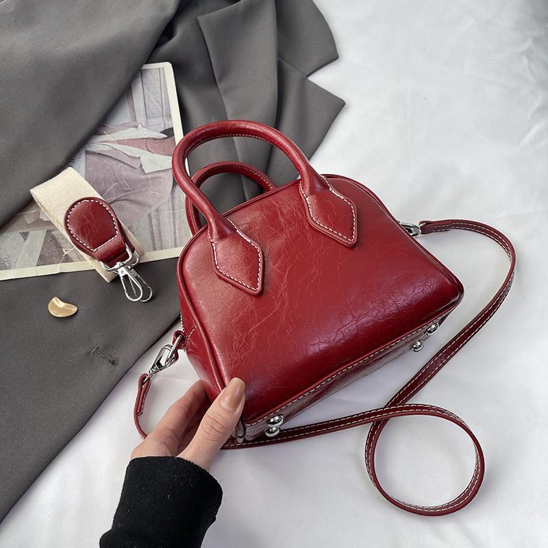 

Trendy Cross-border Vintage High-end Small Handbag For Women 2023 New Autumn Winter Commuting Bag червоний