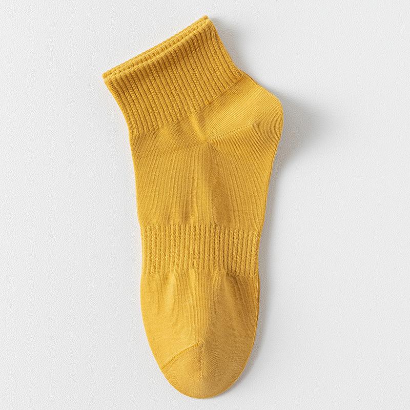 Men's Summer Thin Solid Color Breathable and Sweat Absorbing Mid Calf Sports Socks