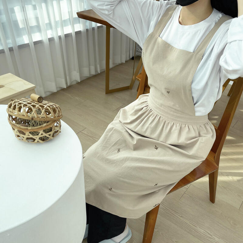 Luna Pepi 100% Cotton Long Waterproof Apron black