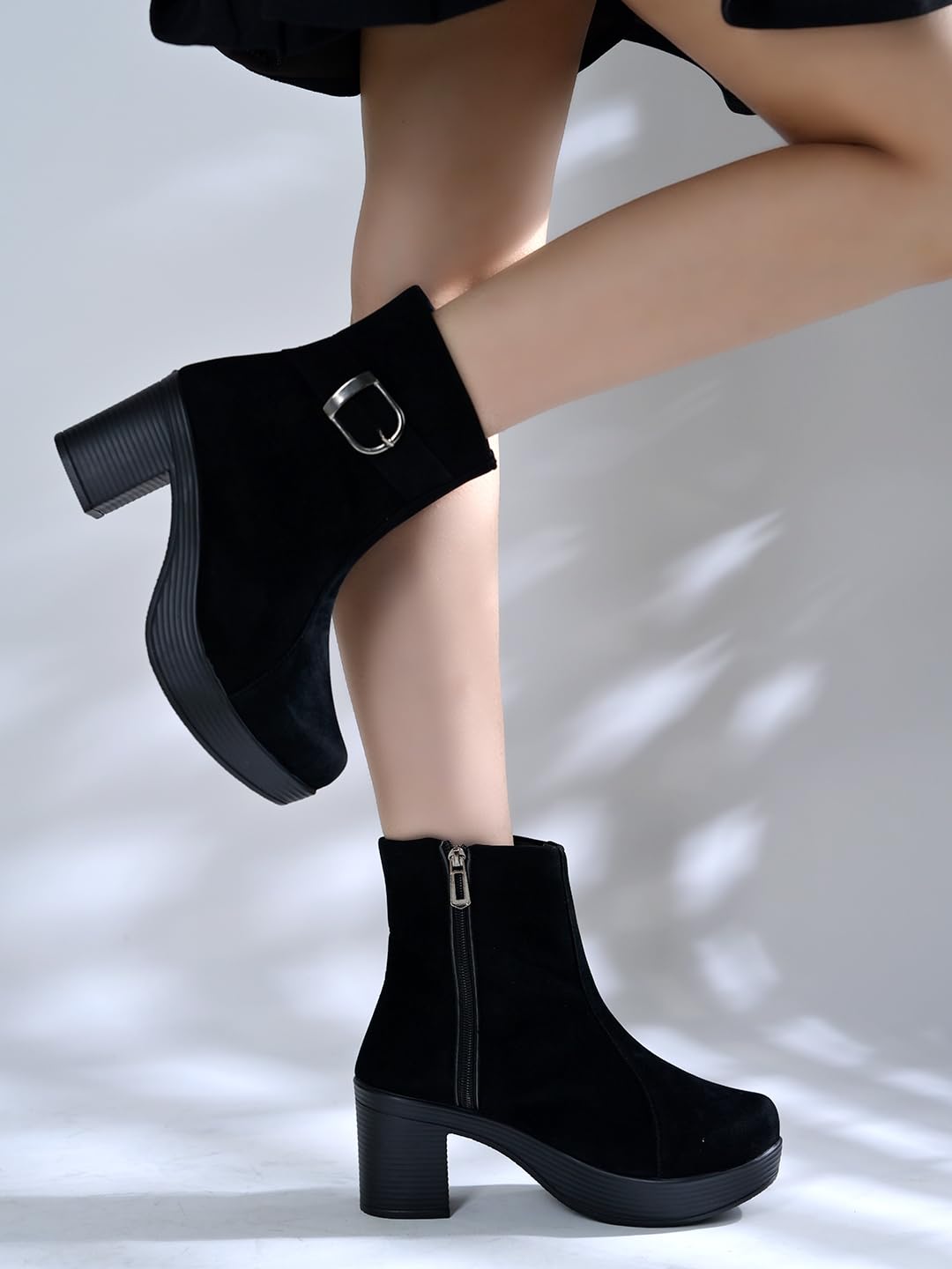 Shoetopia Женские короткие ботильоны на массивном каблуке с нескользящей подошвой, удобные модные ботильоны на щиколотку | Мягкая амортизирующая подошва | Для повседневной носки, вечеринок и зимы EU41 : 24CM чёрный