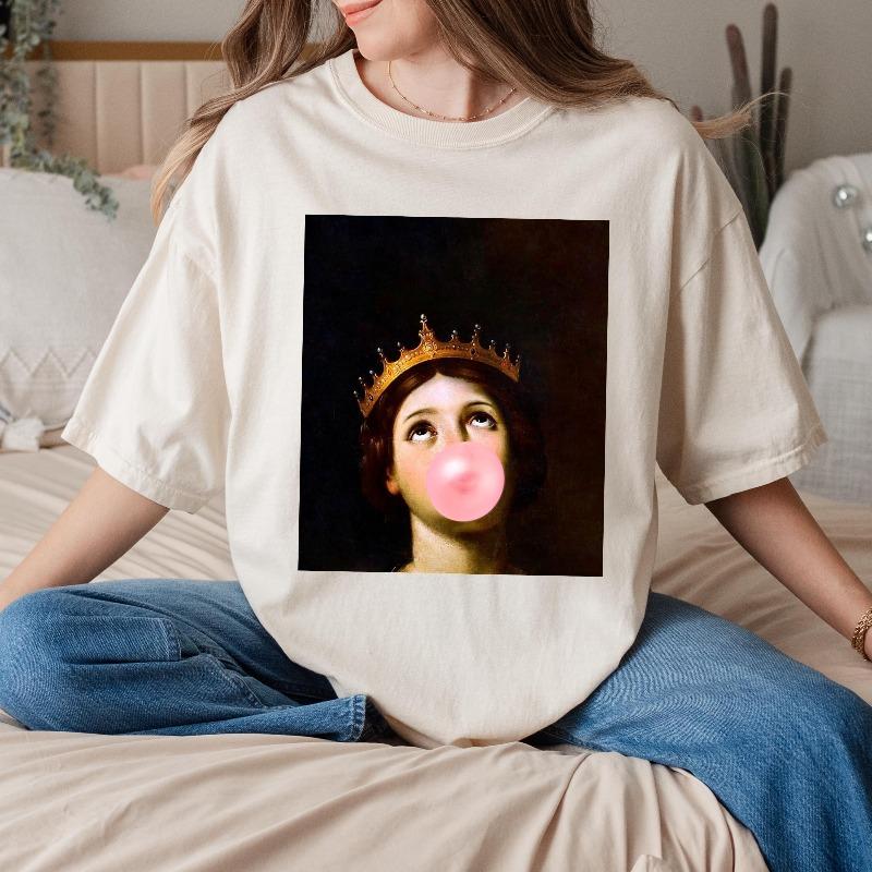 

Bubble Gum Queen Renaissance Art Tshirt Fun Pattern Summer New Retro Street Unisexs and Womens Casual Fashion Y2K Tshirt S