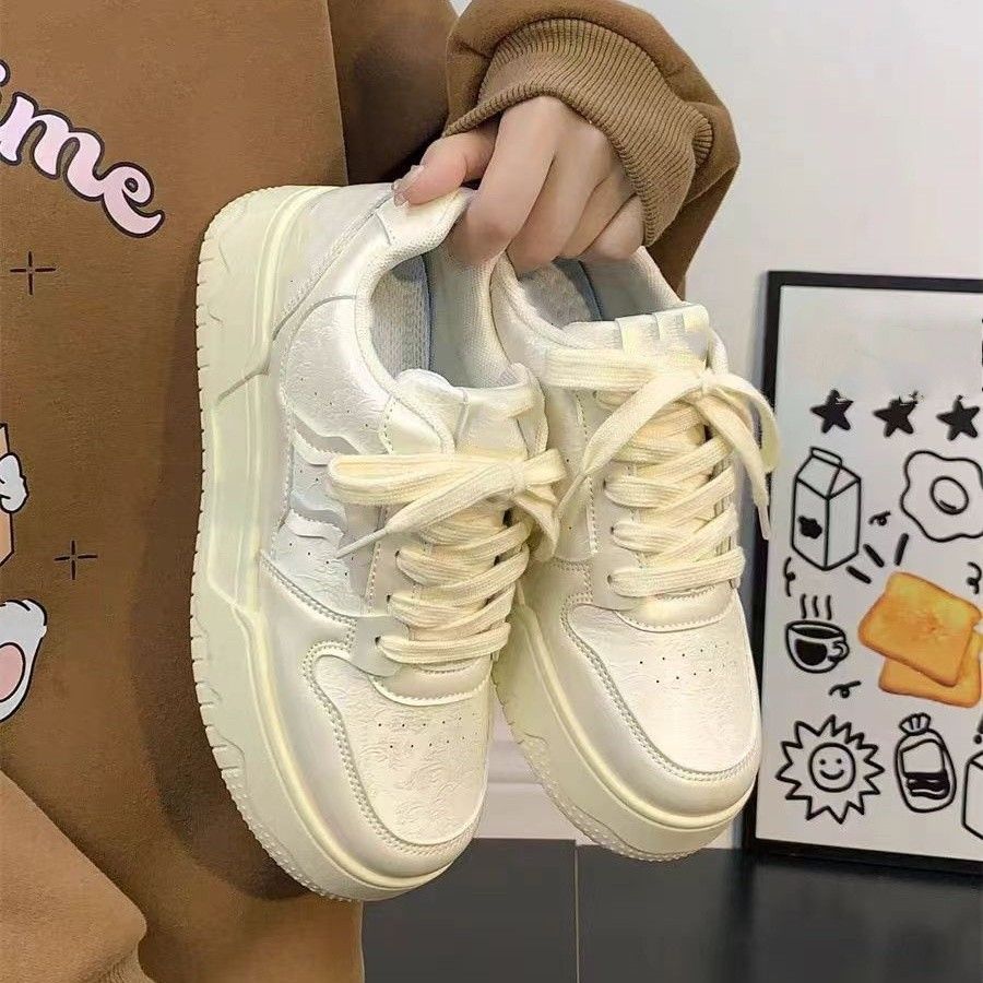 thick-soled little white shoes for women's spring and autumn new models increase in height, simple and versatile breathable casual board shoes