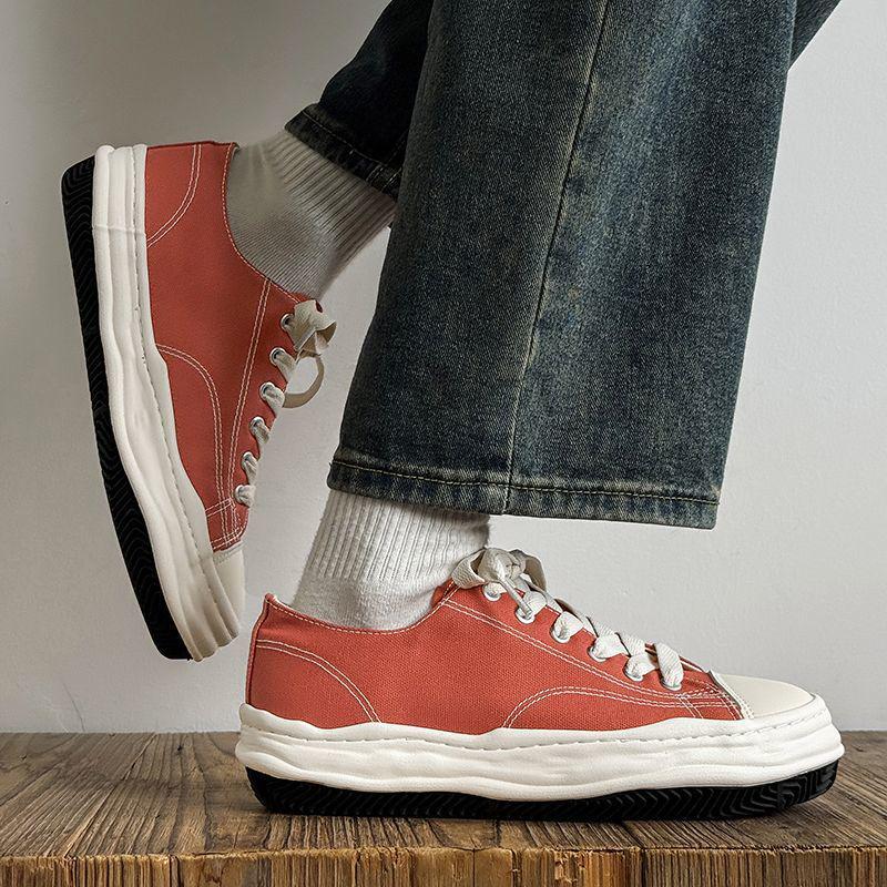 Korean Style Men's Canvas Skate Shoes, Breathable, Trendy, Versatile, Casual, Height-Increasing Soles.
