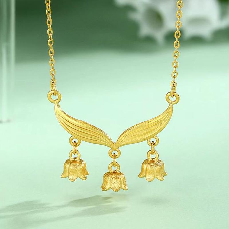 Ожерелье «Ландыш»: Медный кулон с золотым покрытием и цепочкой под золото