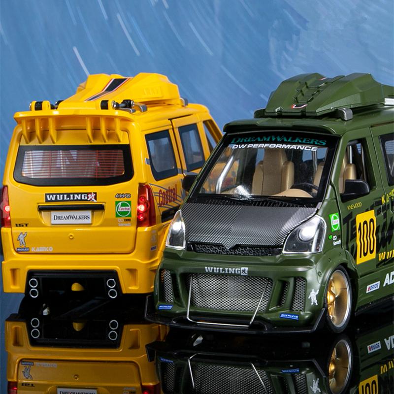 1:24 Wuling Alloy Track Sports Car Model Diecasts Metal Modified Racing Car Truck Model Simulation Sound And Light Kids Toy Gift
